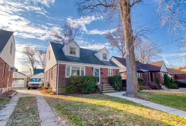 126 Goodwin Avenue, Staten Island, NY 10314