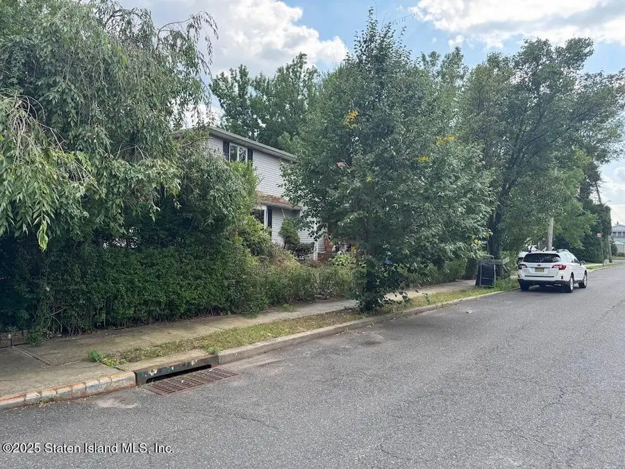 104 Sneden Avenue, Staten Island, NY 10312 - Image #3