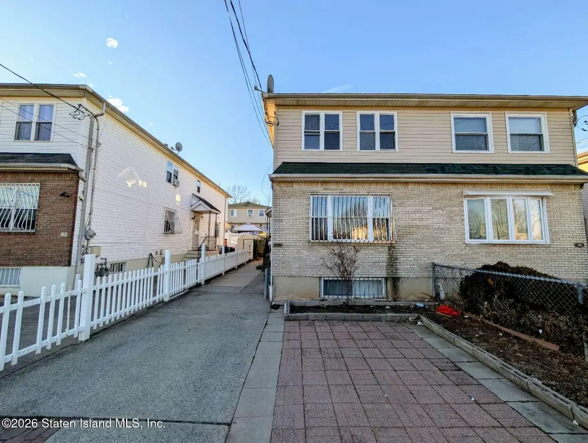 204 Mosel Avenue, Staten Island, NY 10304 - Image #1