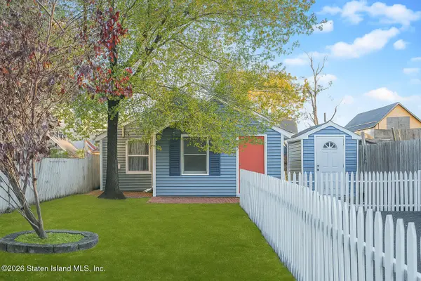 37 Myrtle Avenue, Keyport, NJ 07735