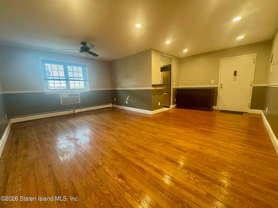 406 Maryland Avenue #1d, Staten Island, NY 10305 - Image #3