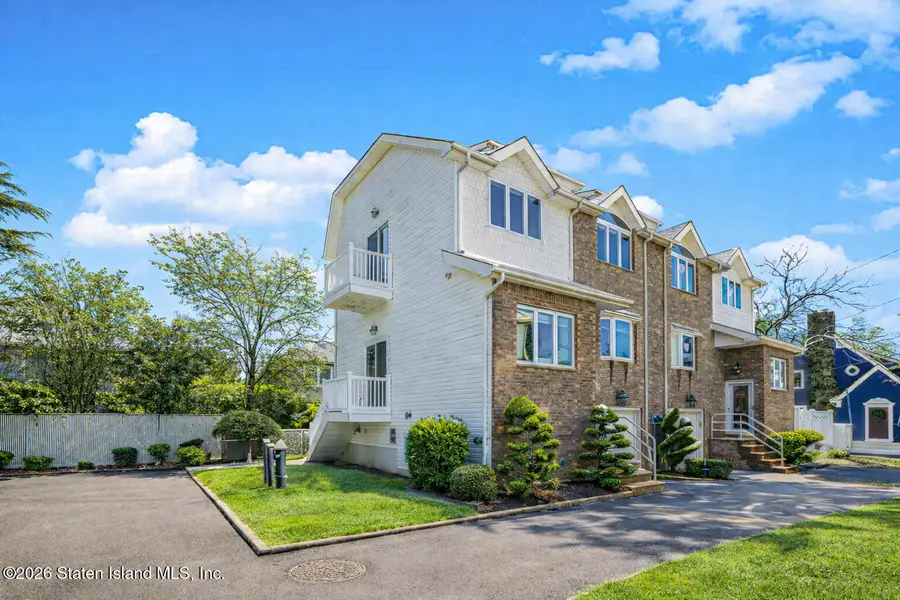 21 Coral Court, Staten Island, NY 10308 - Image #3