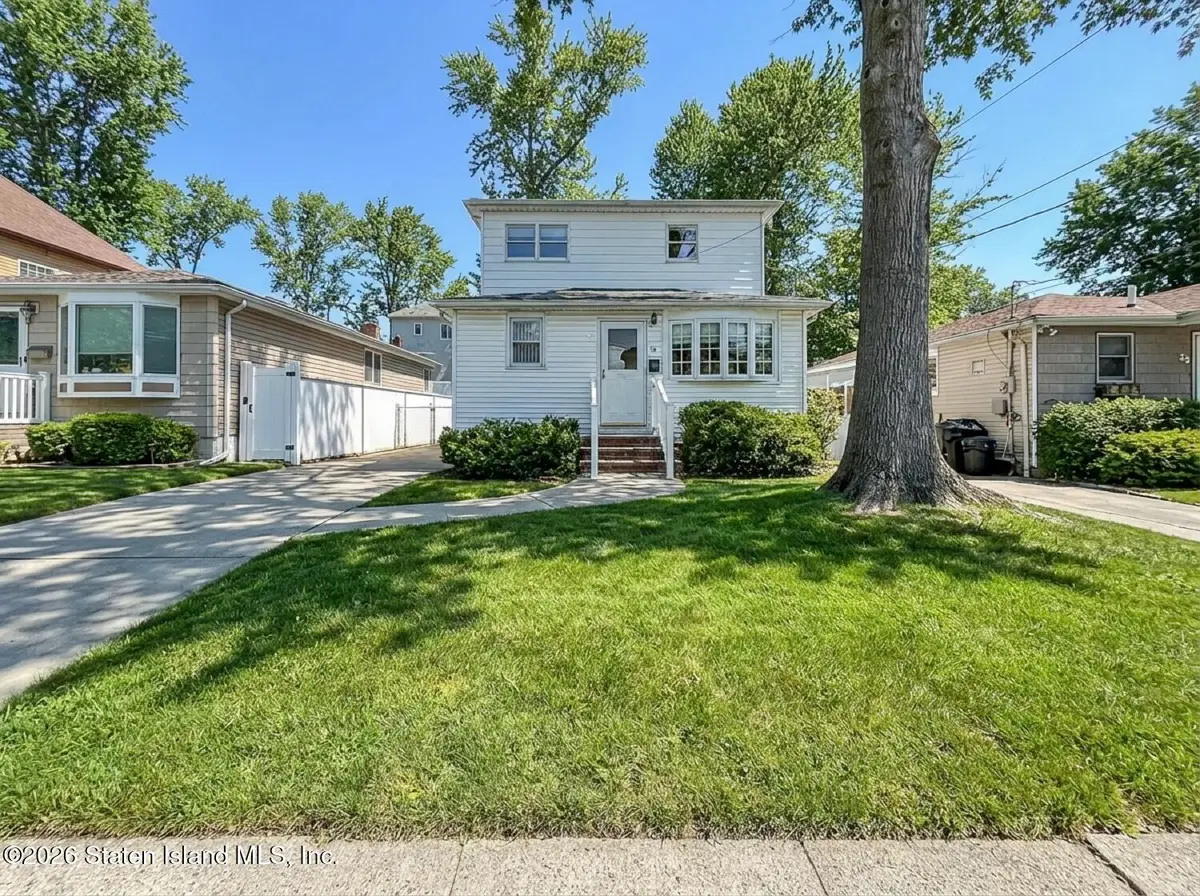 37 Elmwood Avenue, Staten Island, NY 10308 - Image #1