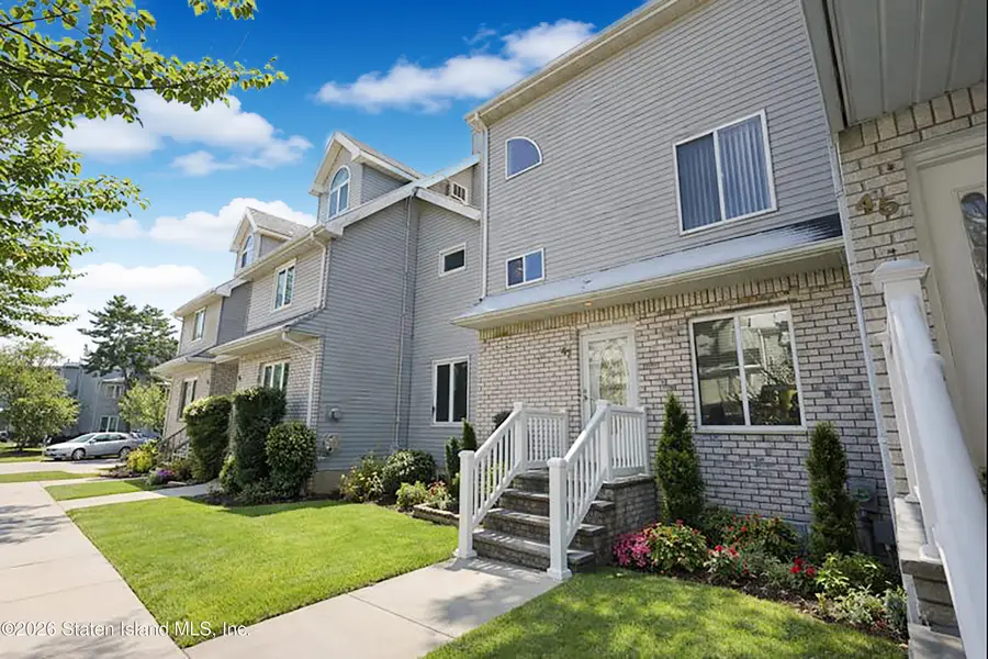 47 Fairlawn Loop, Staten Island, NY 10308 - Image #2