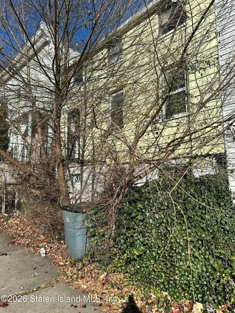 137 Beach Street, Staten Island, NY 10304 - Image #3