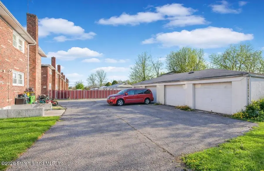 658 Tysens Lane, Staten Island, NY 10306 - Image #2