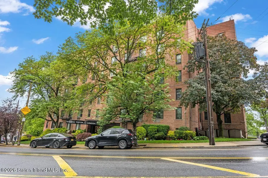 830 Howard Avenue #3h, Staten Island, NY 10301 - Image #2
