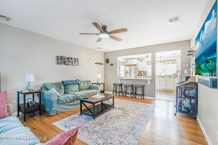 235 Collfield Avenue, Staten Island, NY 10314 - Image #2