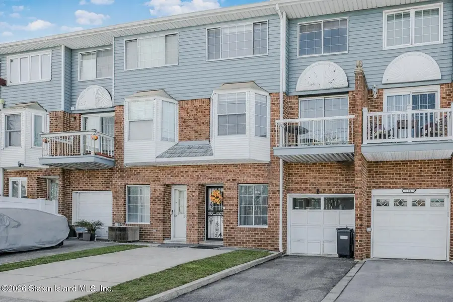 192 Monahan Avenue, Staten Island, NY 10314 - Image #2