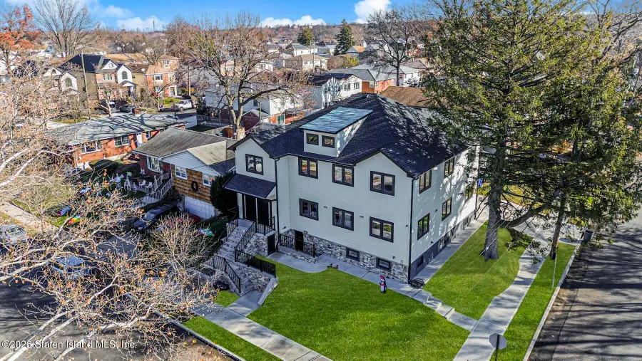 205 Hawthorne Avenue, Staten Island, NY 10314 - Image #3
