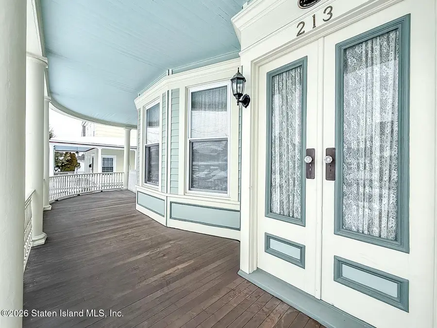 213 Wood Avenue, Staten Island, NY 10307 - Image #2