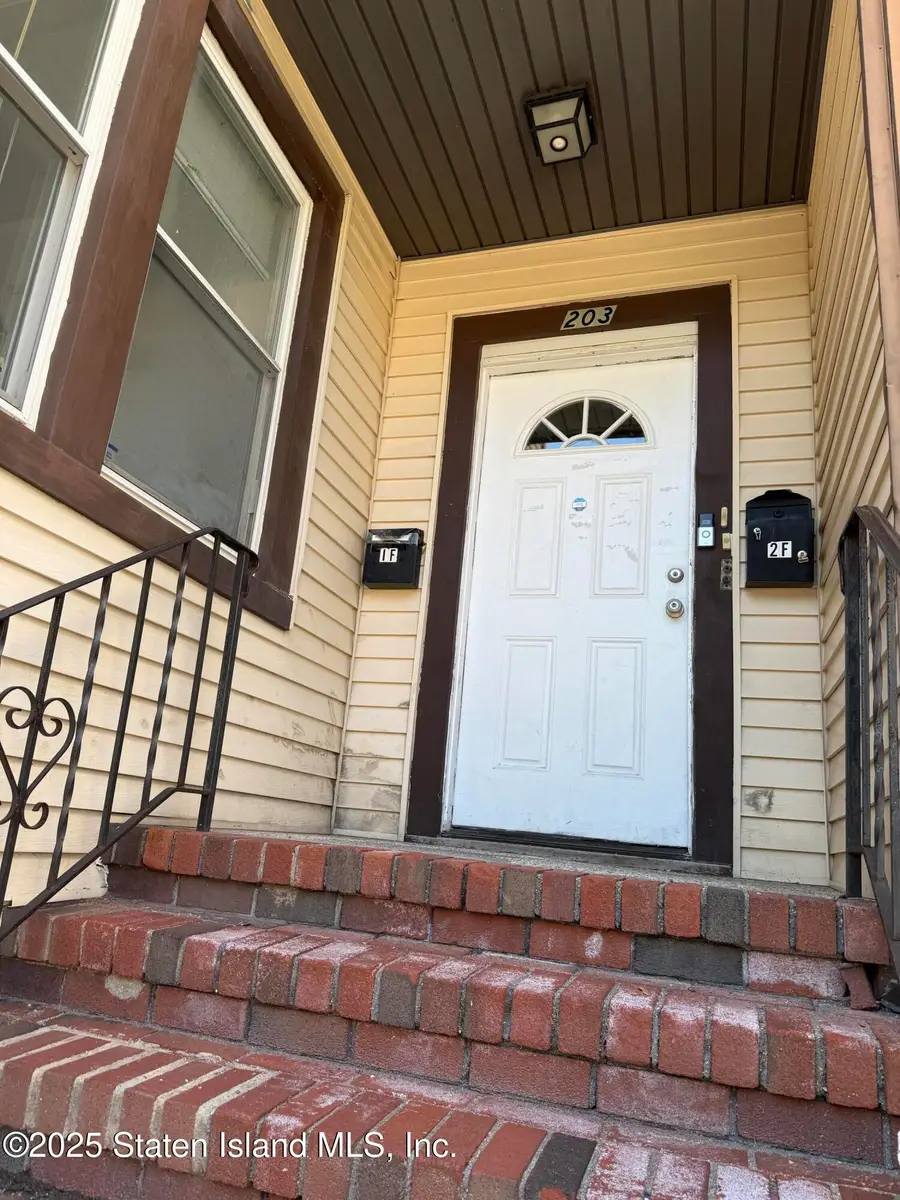 203 Corson Avenue, Staten Island, NY 10301 - Image #2
