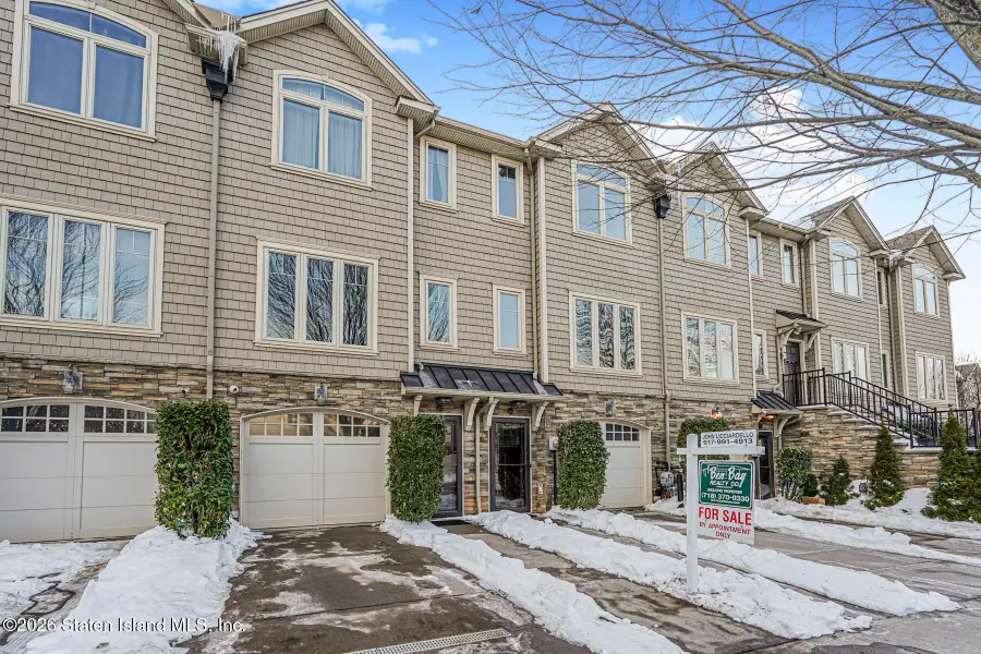 182 Roman Avenue, Staten Island, NY 10314 - Image #2