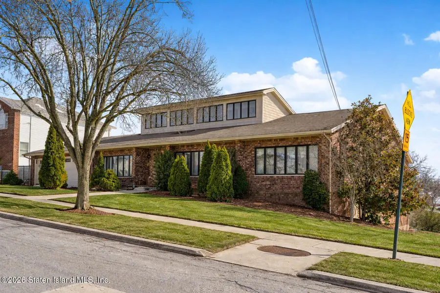 370 Albourne Avenue, Staten Island, NY 10309 - #3