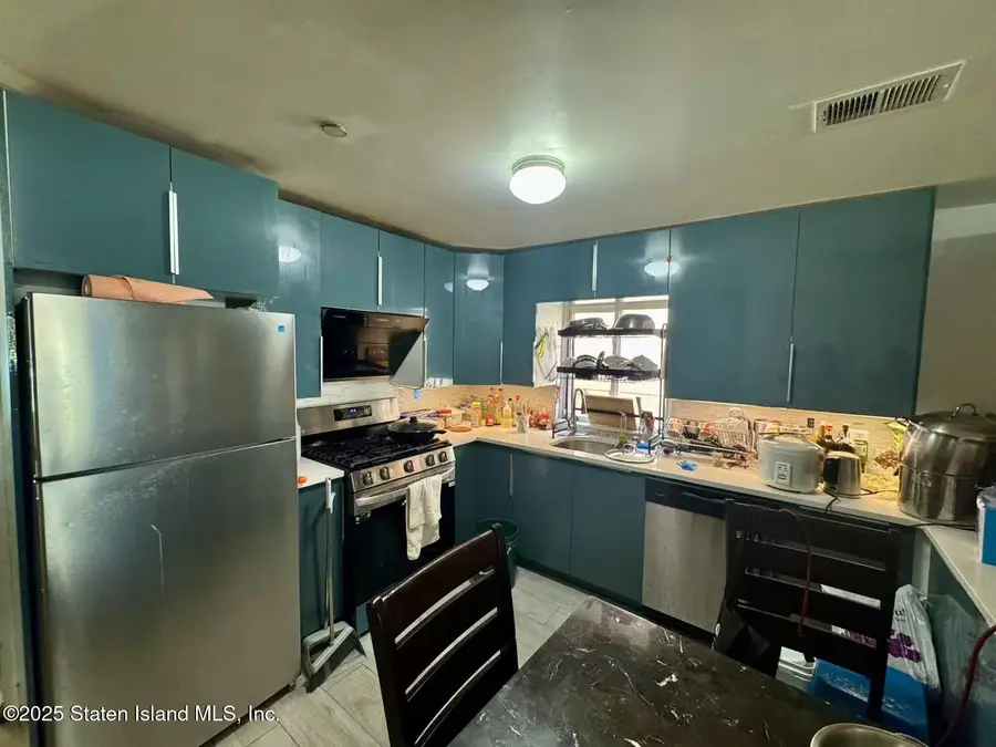 39 Bang Terrace, Staten Island, NY 10305 - Image #3