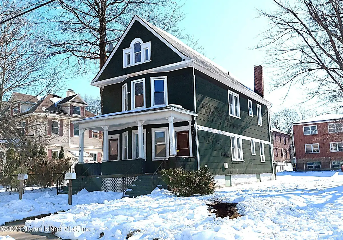 208 Myrtle Avenue, Staten Island, NY 10310 - Image #1