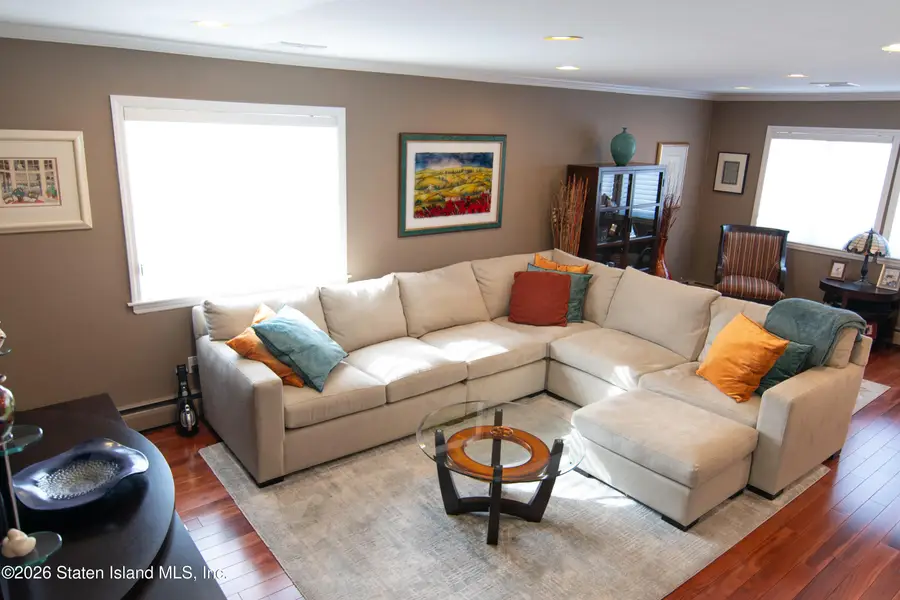 7 Gateway Drive, Staten Island, NY 10304 - #3