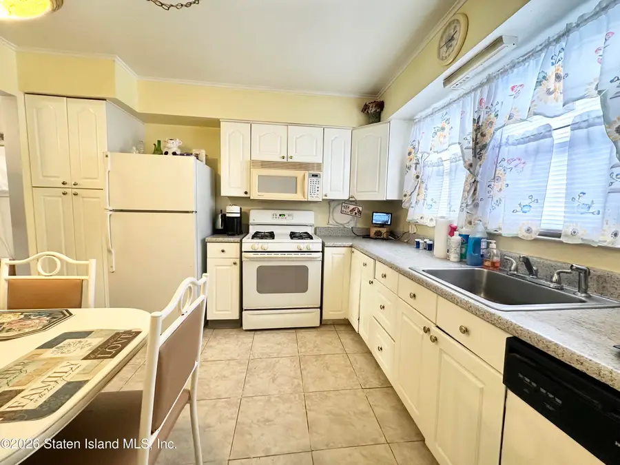 176 Tysens Lane, Staten Island, NY 10306 - #3