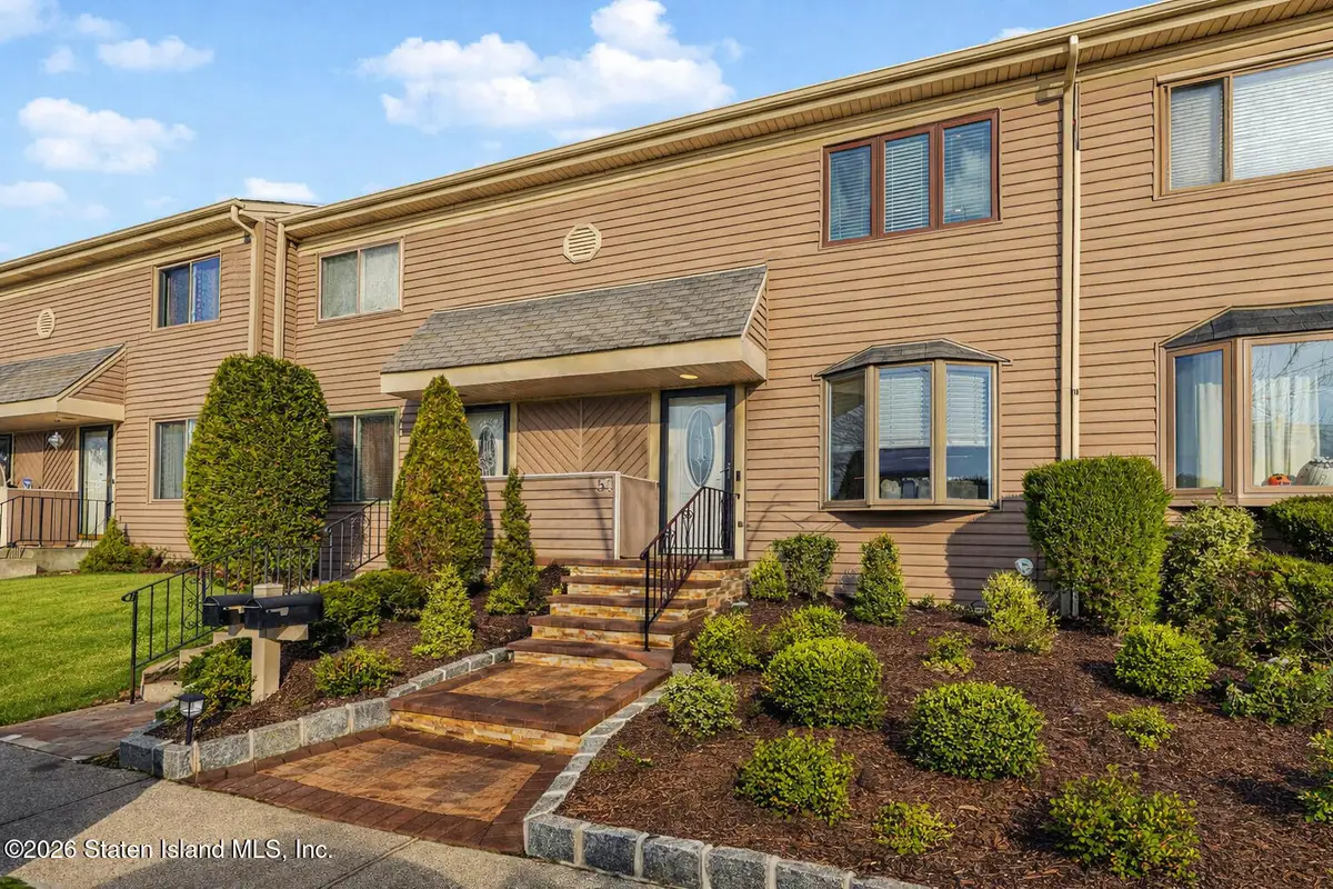 51 Cypress Loop, Staten Island, NY 10309 - #1