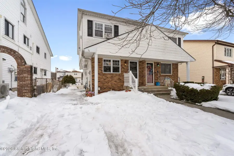 54 Woehrle Avenue, Staten Island, NY 10312 - Image #2