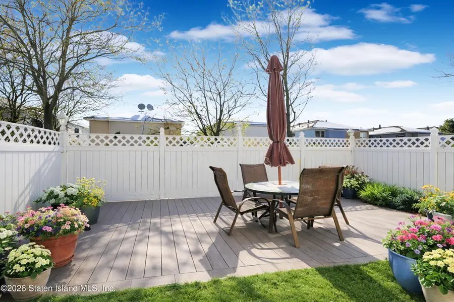 82 Birch Road, Staten Island, NY 10303 - Image #2