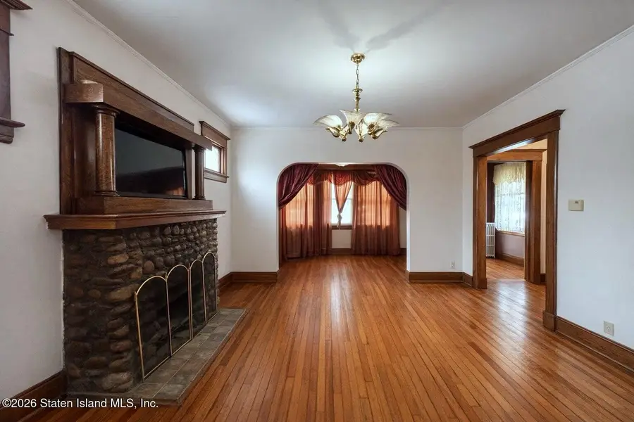 197 Seneca Avenue, Staten Island, NY 10301 - Image #2
