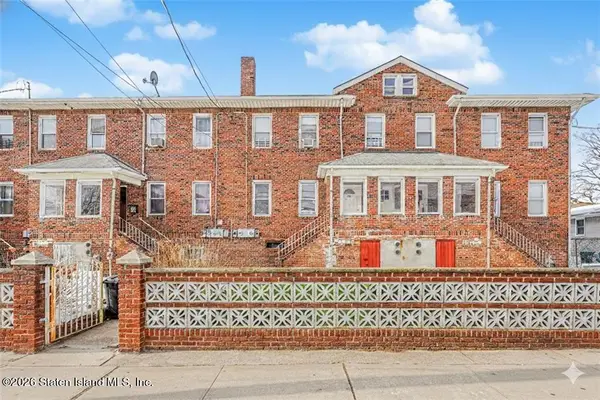 53 Grant Place, Staten Island, NY 10306