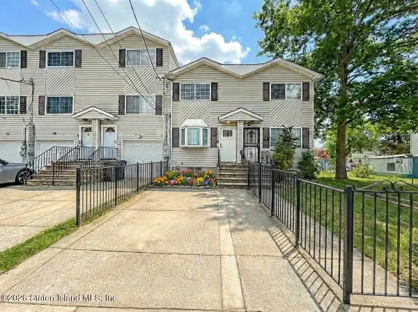 14 Reid Avenue, Staten Island, NY 10305