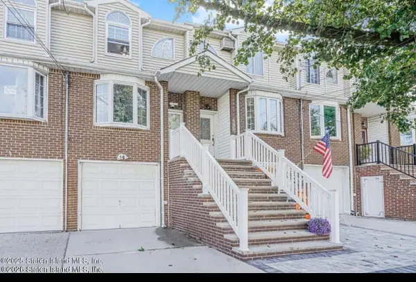 100 N Railroad Avenue, Staten Island, NY 10304