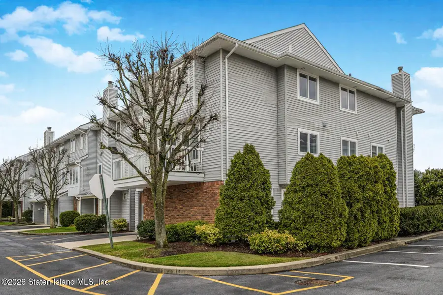 144 Commodore Drive, Staten Island, NY 10309 - #3