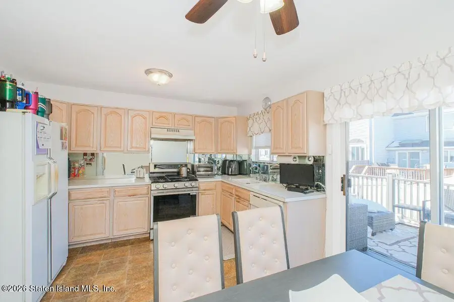 77 Crown Avenue, Staten Island, NY 10312 - #2