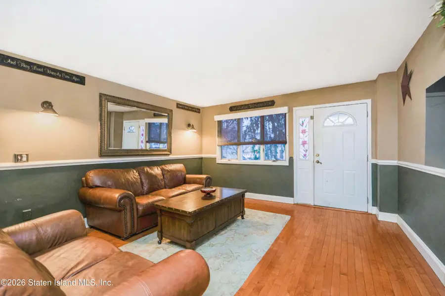 60 Pond Street, Staten Island, NY 10309 - #3
