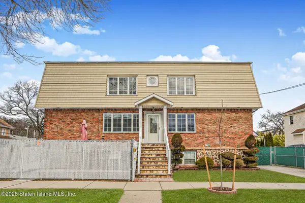 67 Colfax Avenue, Staten Island, NY 10306