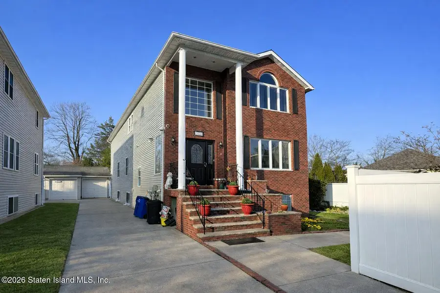 151 Waterbury Avenue #B, Staten Island, NY 10309 - #2