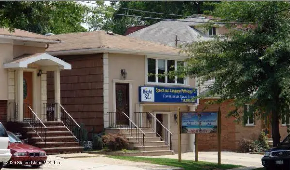 3767 Richmond Avenue, Staten Island, NY 10312