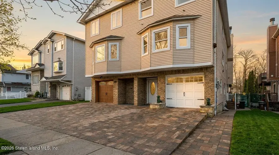21 Pompey Avenue, Staten Island, NY 10312 - #3