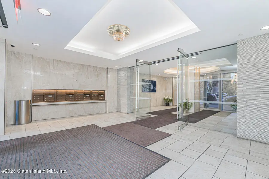 50 Oceana Drive W #3d, Brooklyn, NY 11235 - #3