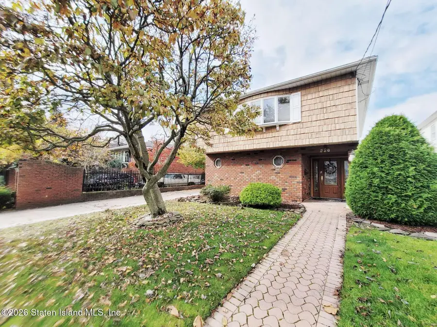 226 Cambridge Avenue, Staten Island, NY 10314 - #2