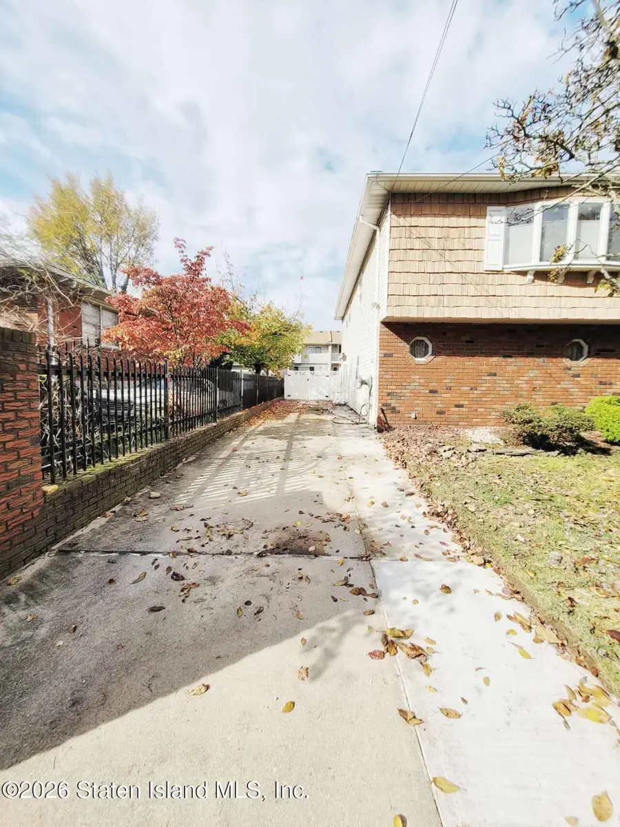 226 Cambridge Avenue, Staten Island, NY 10314 - #3