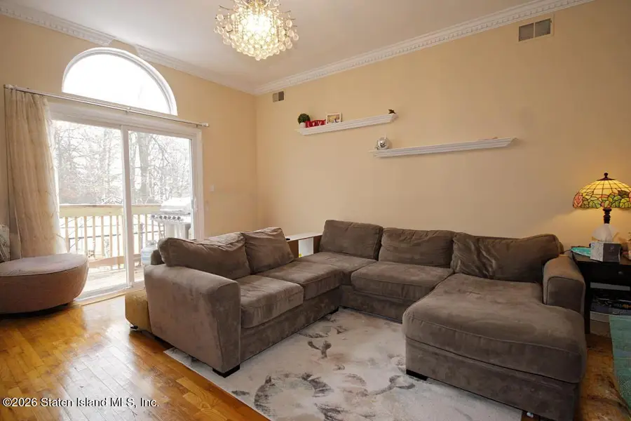 45 Woodcutters Lane, Staten Island, NY 10306 - #3