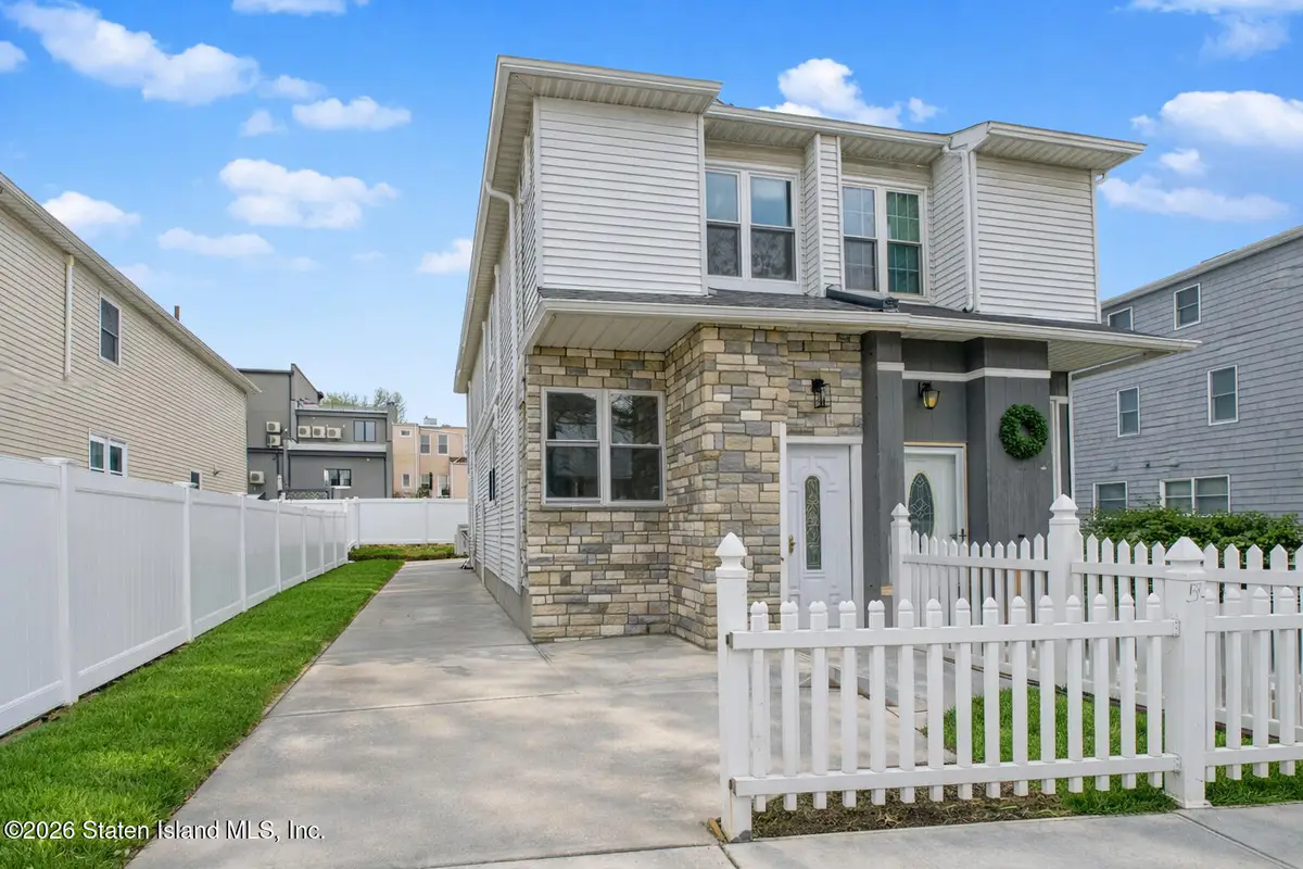 5 White Street, Staten Island, NY 10305 - #1