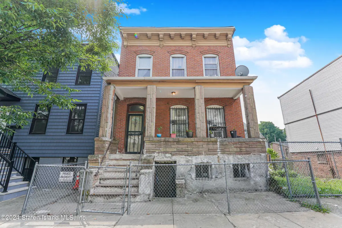 50 Brook Street, Staten Island, NY 10301 - #1