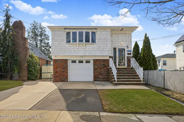 470 Beach Road, Staten Island, NY 10312