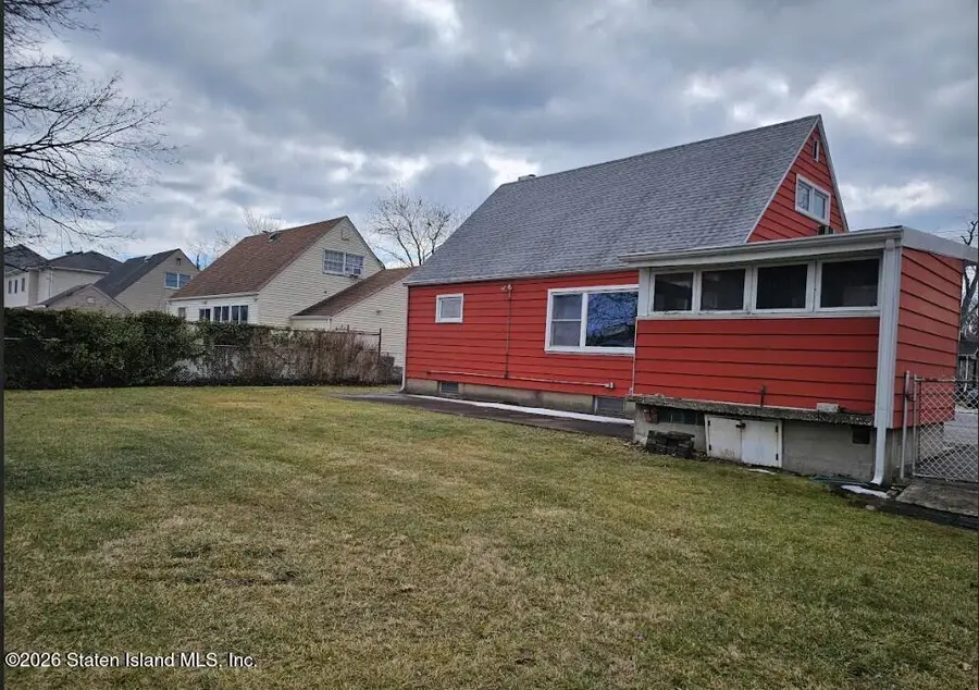 385 Preston Avenue, Staten Island, NY 10312 - #3