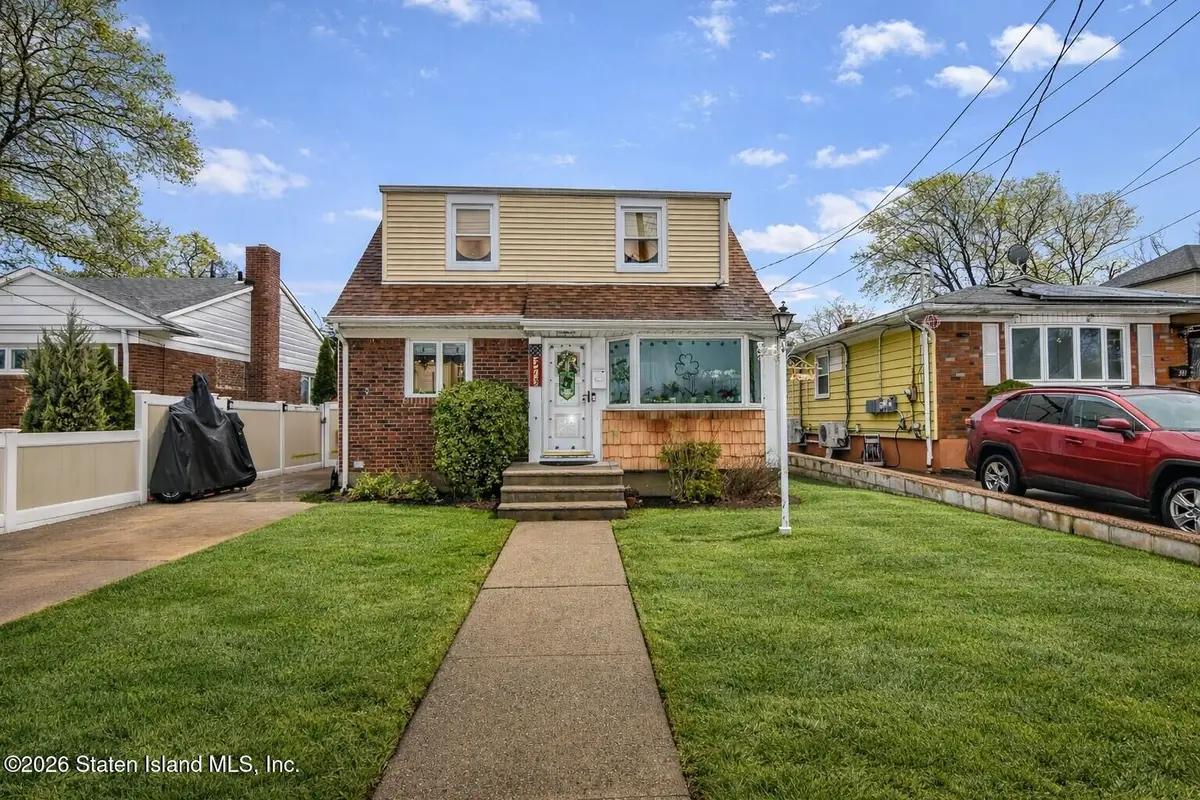 375 Stewart Avenue, Staten Island, NY 10314 - #1