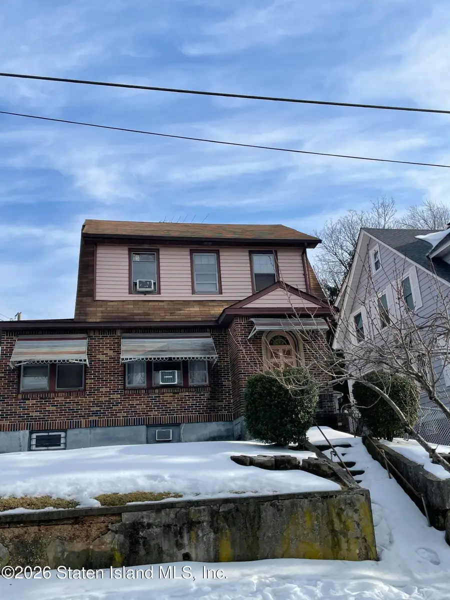412 Vanderbilt Avenue, Staten Island, NY 10304 - #3