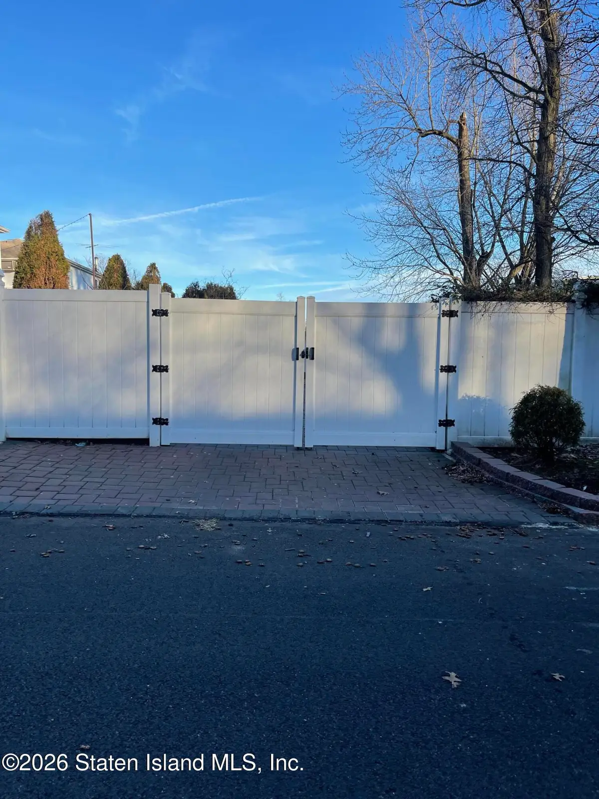 218 Graham Avenue, Staten Island, NY 10314 - #1