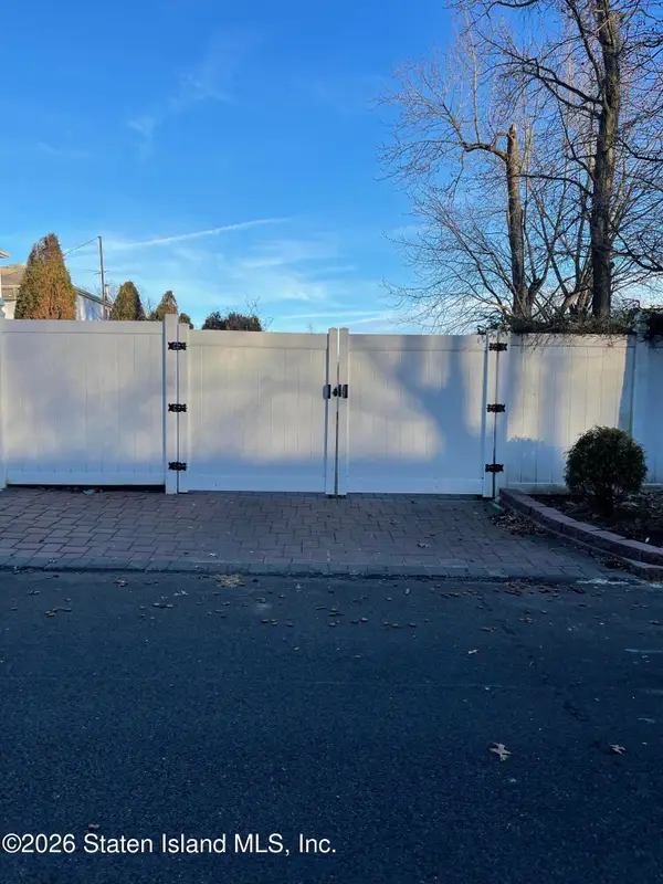 218 Graham Avenue, Staten Island, NY 10314