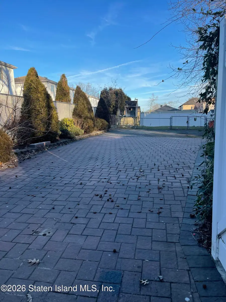 218 Graham Avenue, Staten Island, NY 10314 - #2