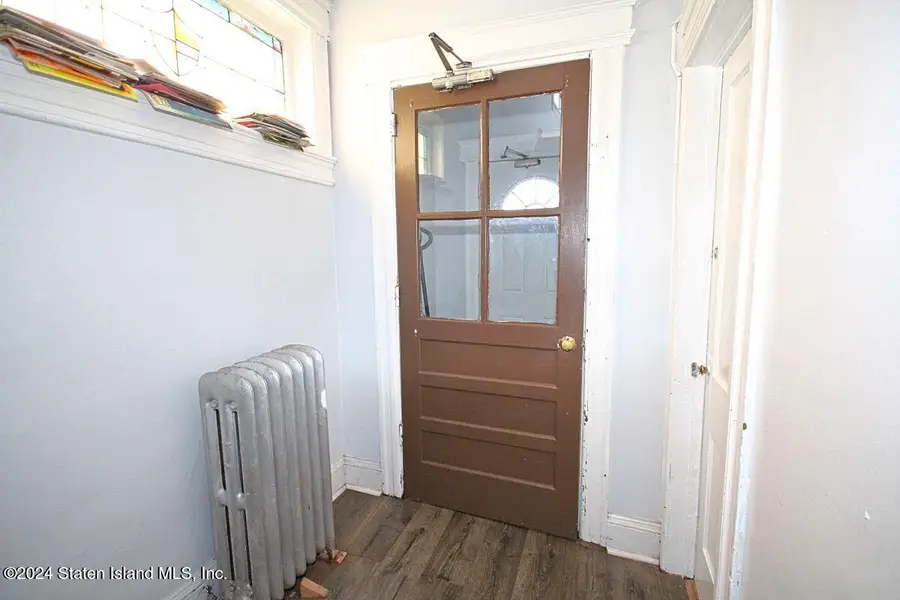 296 Bradley Avenue, Staten Island, NY 10314 - #3